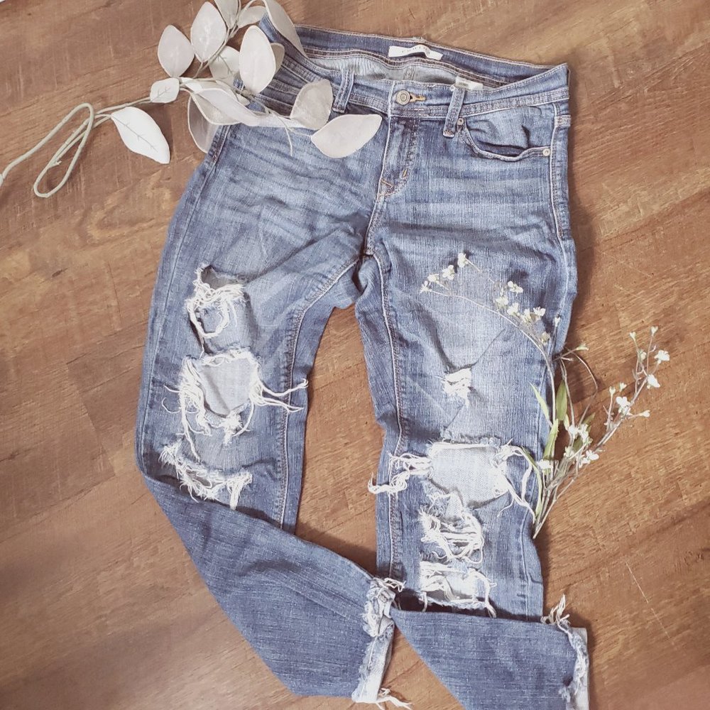 Eunina Low Rise Distressed Cigarette Jeans - Size 5 (US)